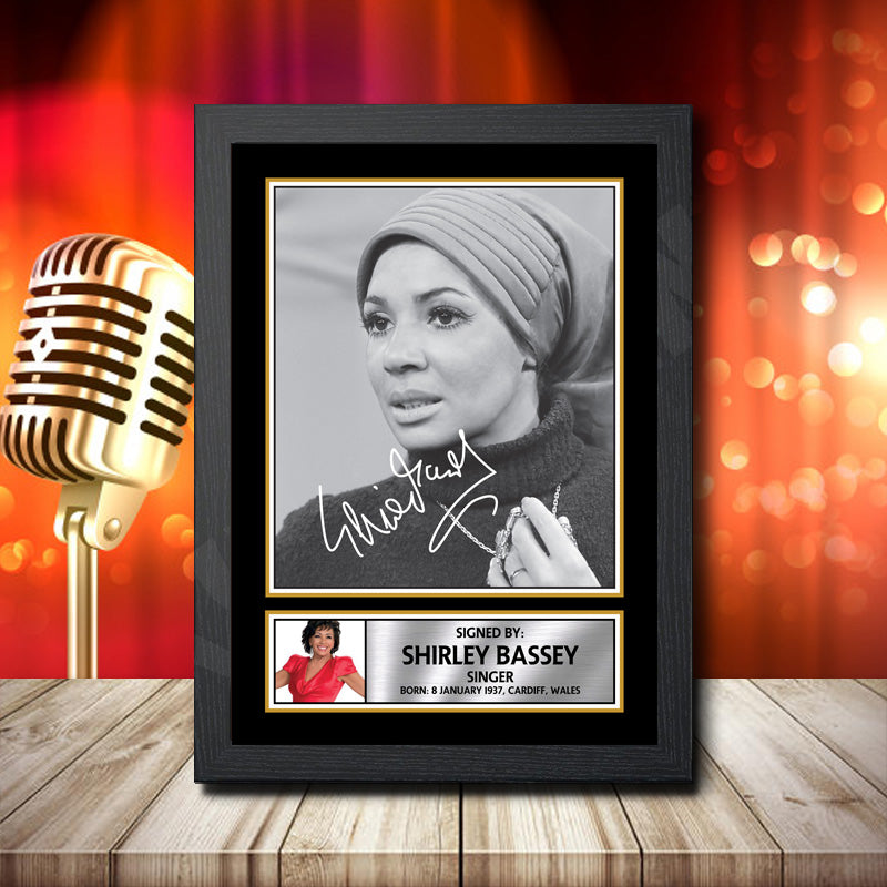 Dame Shirley Bassey 1 – Printed Signature Music Star Print – Dame Shirley Bassey 1