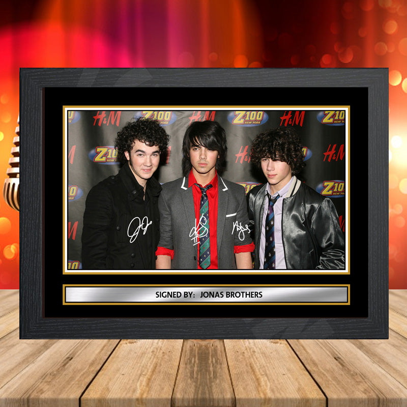 Jonas Brothers 1 – Printed Signature Music-Landscape Star Print – Jonas Brothers 1