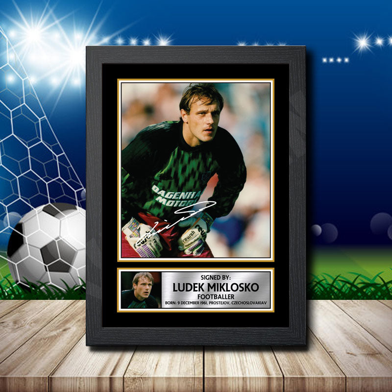 Ludek Miklosko 2 Printed Signature Footballers Star Poster Print Framed Wall Art Gift β Ludek Miklosko 2 Printed Signature Footballers Star Poster Print