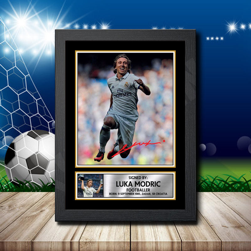 Luka Modric 1 Printed Signature Footballers Star Poster Print Framed Wall Art Gift β Luka Modric 1 Printed Signature Footballers Star Poster Print