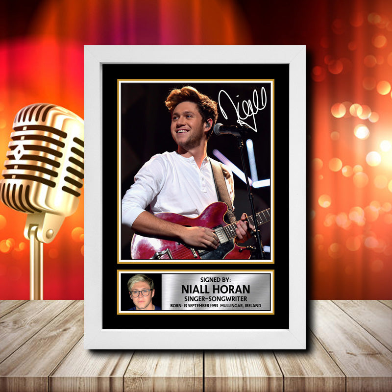Niall Horan 1 – Printed Signature Music Star Print – Niall Horan 1