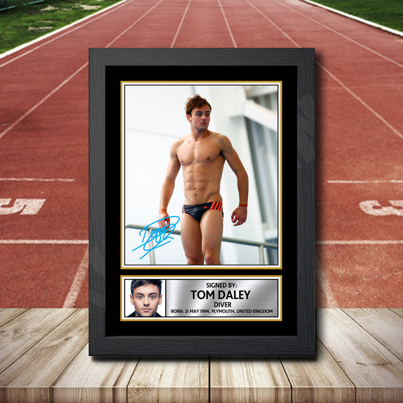 Tom Daley Printed Signature Athletics Star Poster Print Framed Wall Art Gift – Tom Daley Printed Signature Athletics Star Poster Print