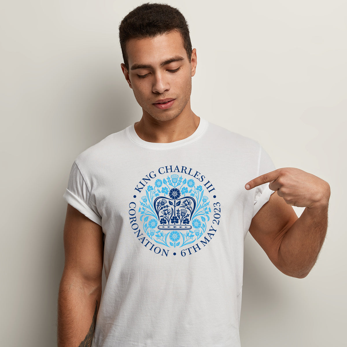 KING CHARLES CORONATION PLAIN TEXT LOGO BLUE ADULT TEE T-SHIRT