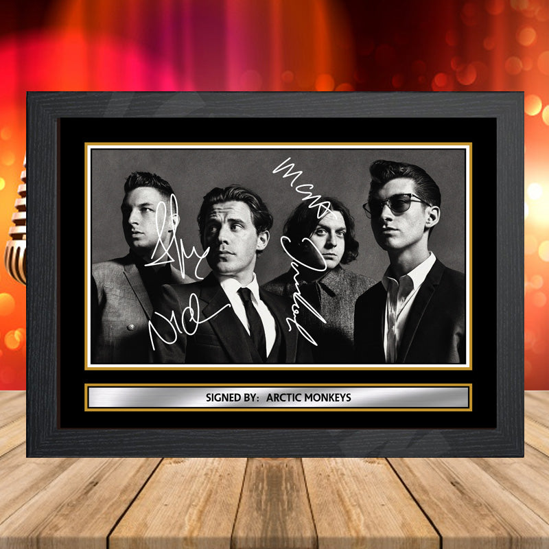 Arctic Monkeys 1 – Printed Signature Music-Landscape Star Print – Arctic Monkeys 1