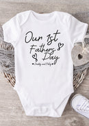 Our 1st Father's Day Baby Grow – Personalized Daddy and Baby Heart Design Bodysuit – Custom Name Baby Vest – First Fathers Day Gift from Baby Boy or Girl