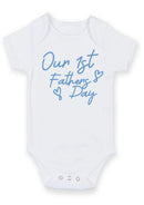 Our 1st Father's Day Baby Grow – Blue Heart Design Baby Vest – First Fathers Day Bodysuit for Baby Boy or Girl – New Dad Father's Day Gift