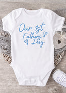 Our 1st Father's Day Baby Grow – Blue Heart Design Baby Vest – First Fathers Day Bodysuit for Baby Boy or Girl – New Dad Father's Day Gift
