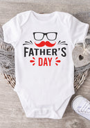 Happy Father's Day Baby Grow – Glasses & Moustache Design Baby Bodysuit – Cute Father's Day Outfit for Baby Boy or Girl – New Dad Gift & Keepsake
