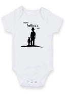 Happy Father's Day Baby Grow – Dad & Child Silhouette Design Baby Bodysuit – Cute Father's Day Outfit for Baby Boy or Girl – Special Gift for Dad from Baby