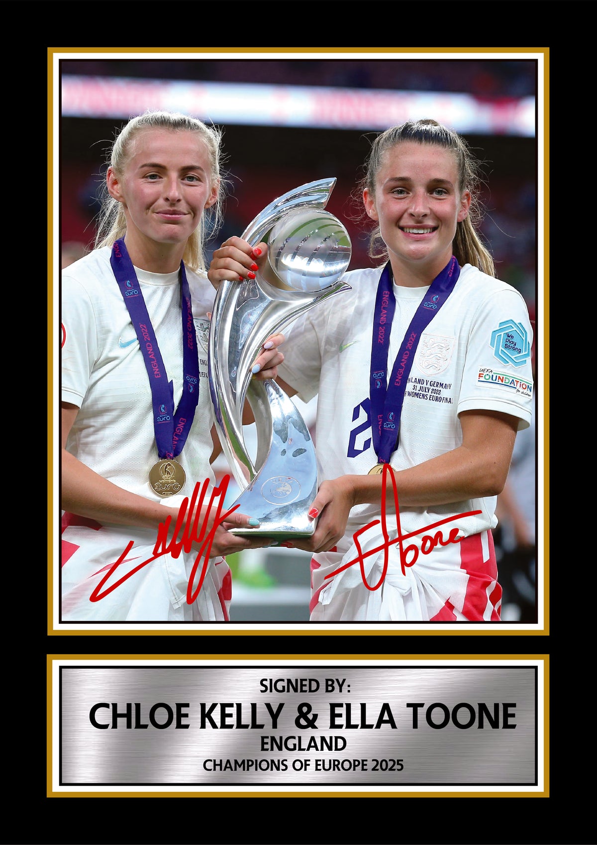 Chloe Kelly & Ella Toone Printed Signature Poster Print – England Women’s Football Champions Wall Art – Style Soccer Wall Art – Chloe Kelly & Ella Toone Printed Signature Poster Print