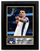 Dominic Solanke Tottenham Hotspur F.C. Poster Print – Signed Autograph Style Football Wall Art  – Framed or Unframed – Gift for Fans