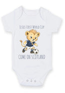 Personalized First World Cup Scotland Baby Grow – Custom Name Scotland Football Baby Bodysuit – Come On Scotland Lion Design – Scottish Football Fan Baby Romper – Newborn Supporter Gift