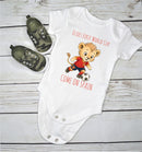 Personalized First World Cup Spain Baby Grow – Custom Name Spain Football Baby Bodysuit – Come On Spain Lion Design – Spain Soccer Fan Baby Romper – Newborn Football Gift