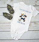 Personalized First World Cup USA Baby Grow – Custom Name USA Football Baby Bodysuit – Come On USA Eagle Design – American Soccer Fan Baby Romper – Newborn Football Gift