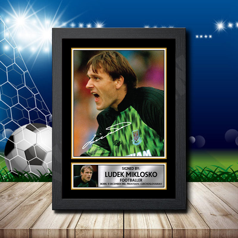 Ludek Miklosko 1 Printed Signature Footballers Star Poster Print Framed Wall Art Gift – Ludek Miklosko 1 Printed Signature Footballers Star Poster Print