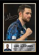 Luke Humphries Darts Poster Print – Cool Hand Luke Professional Darts Player Signature Style Wall Art – PDC World Champion Memorabilia Gift for Darts Fans