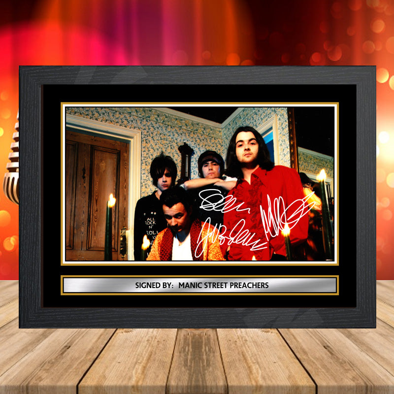Manic Street Preachers 2 – Printed Signature Music-Landscape Star Print – Manic Street Preachers 2