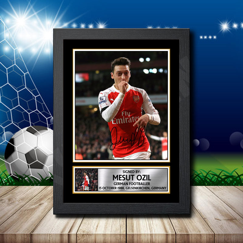 Mesut Ozil 1 Printed Signature Footballers Star Poster Print Framed Wall Art Gift – Mesut Ozil 1 Printed Signature Footballers Star Poster Print