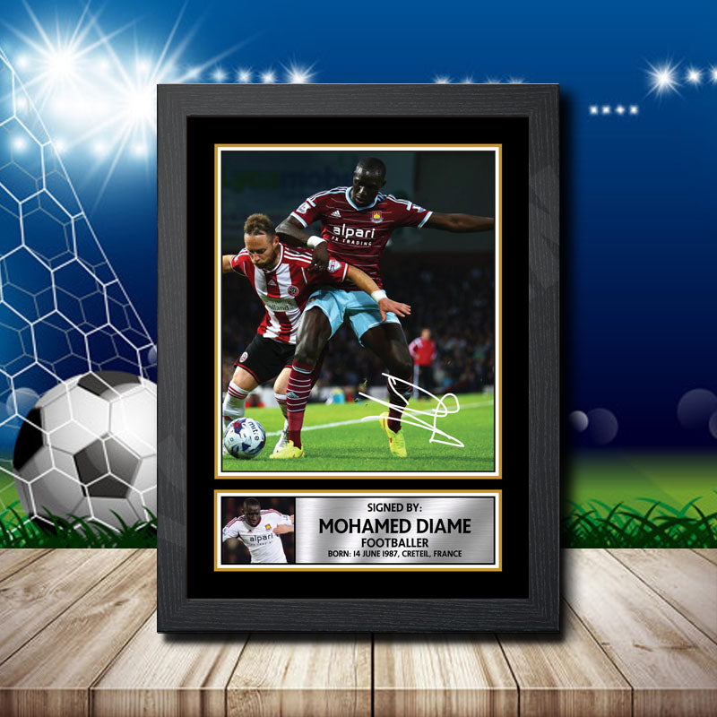 Mohamed Diame 1 Printed Signature Footballers Star Poster Print Framed Wall Art Gift – Mohamed Diame 1 Printed Signature Footballers Star Poster Print