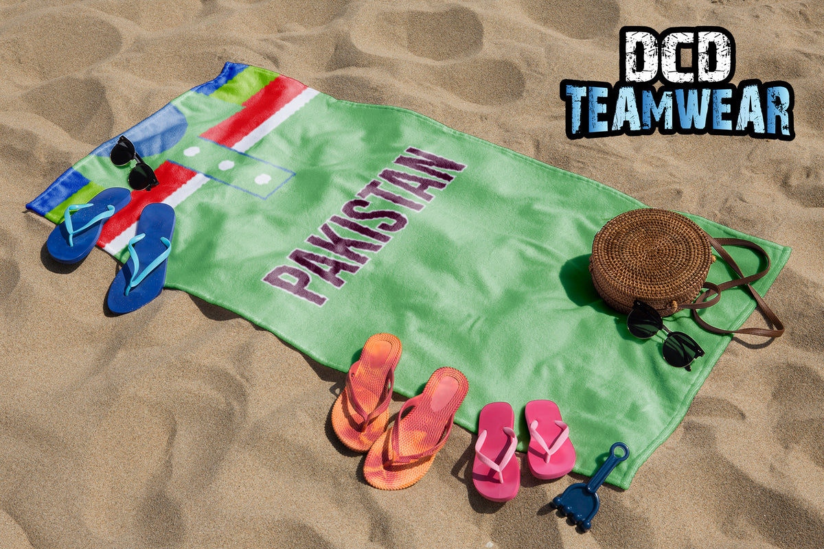 Pakistan 1992 Cricket World Cup Retro Lightweight Beach  Gym Towel – Pakistan 1992 Cricket World Cup Retro Lightweight Beach Gym Towel