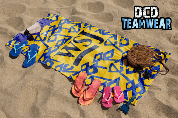 Shrewsbury Town 1992 Retro Football Lightweight Beach Gym Towel