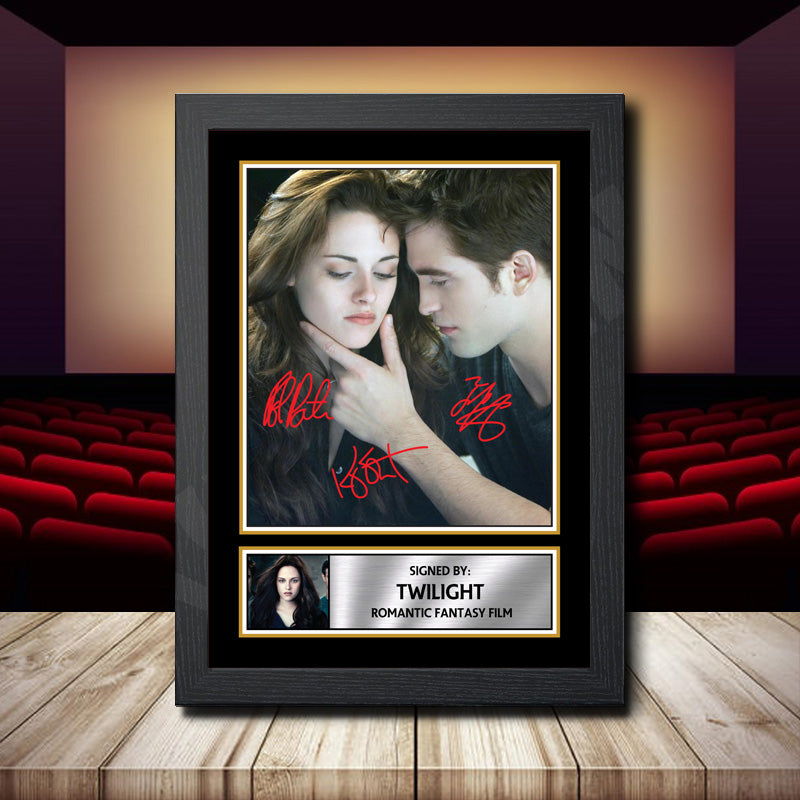 Twilight 2 Printed Signature Movie Star Poster Print Framed Wall Art Gift – Twilight 2 Printed Signature Movie Star Poster Print
