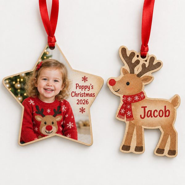 Personalised Wooden Christmas Decoration with Red Ribbon – personalised wooden Christmas decoration: star-shaped wooden