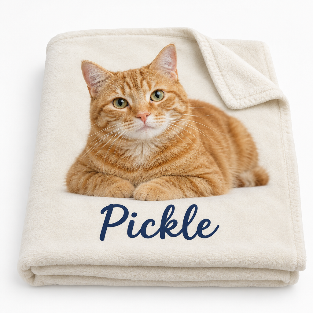 Personalised Pet Blanket with Photo & Name – Custom Printed Dog or Cat Blanket – Small or Large – Personalised pet blanket with a cat photo and the name Pickle