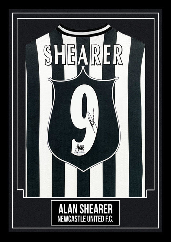 Alan Shearer Printed Signature Shirt Poster Print – Newcastle United F.C. #9 Legend – Black & White Retro Kit Display – Football Wall Art Gift for Fans