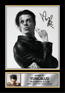 YUNGBLUD Signed Poster Print – Black & White Music Wall Art – Autograph Style Alternative Rock Poster – Collector Inspired Musician Artwork for Bedroom, Office, Studio & Fan Gifts