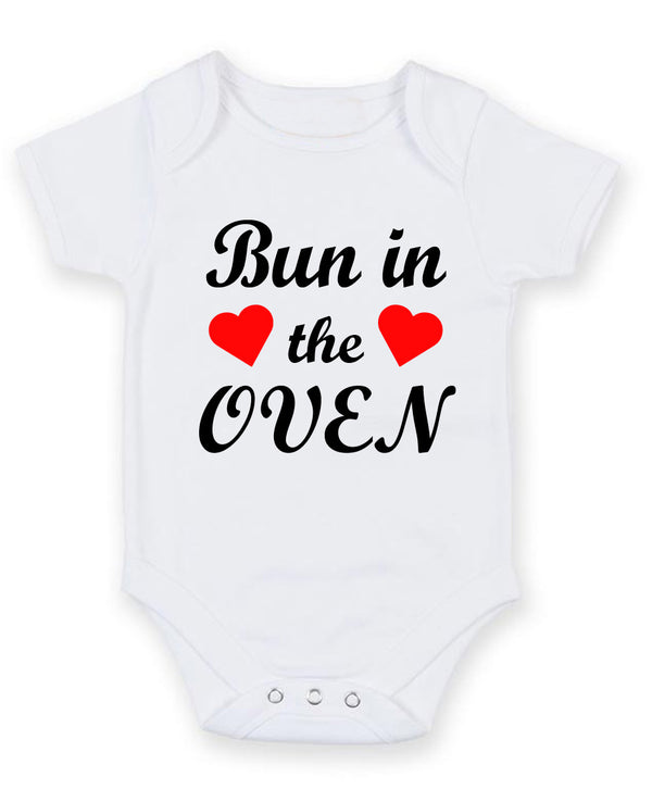 Bun In The Oven Personalised Baby Boy Girl Unisex Short Sleeve Bodysuit