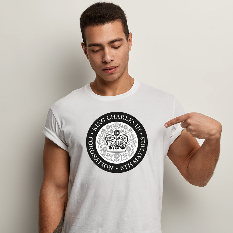 KING CHARLES CORONATION ENGLISH BLACK AND WHITE LOGO ADULT TEE T-SHIRT MAN