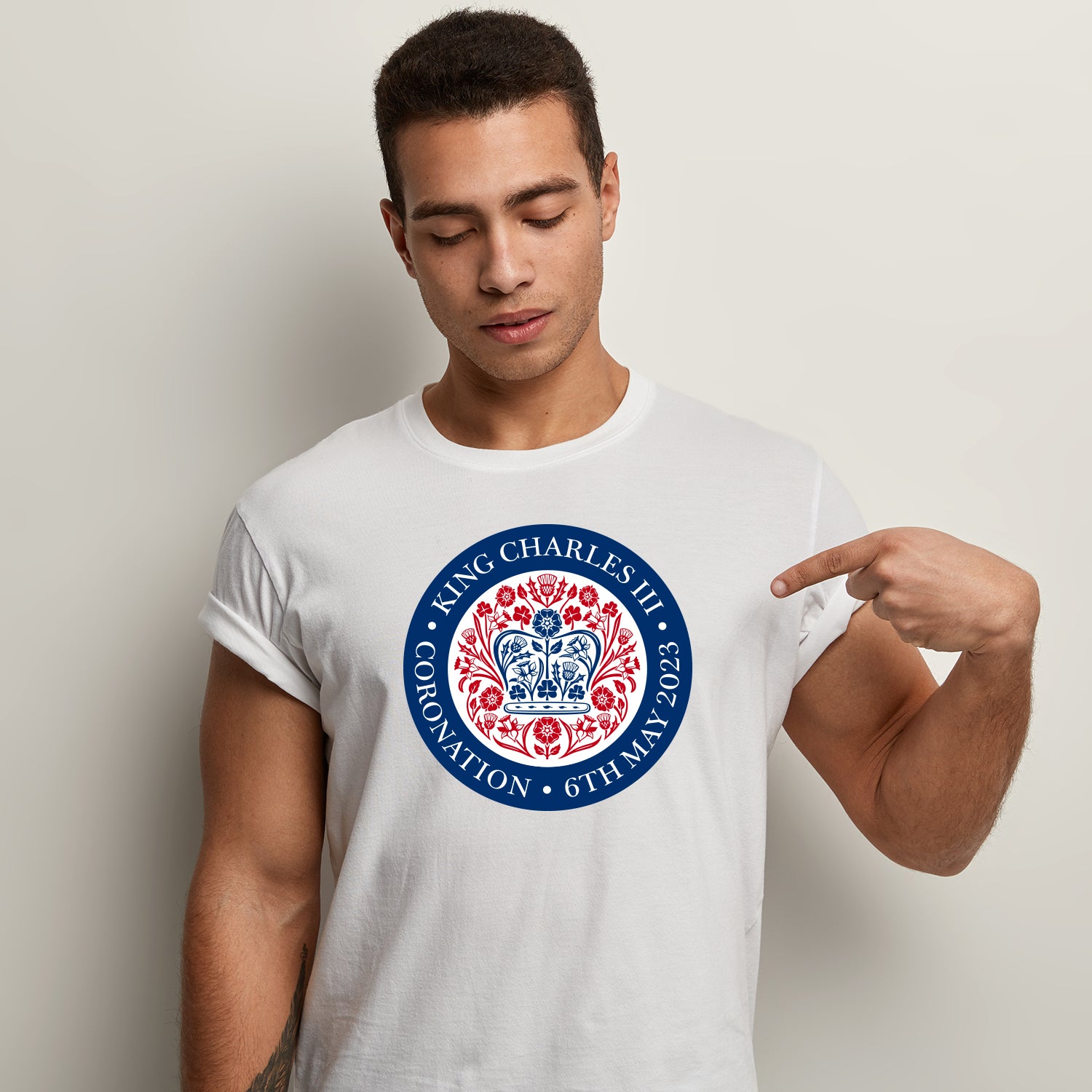 KING CHARLES CORONATION ENGLISH OFFICIAL COLOUR LOGO ADULT TEE T-SHIRT