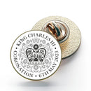 KING CHARLES CORONATION 2023 OFFICIAL ENGLISH BLACK METAL NAME LOGO PIN BADGE 25MM (1")