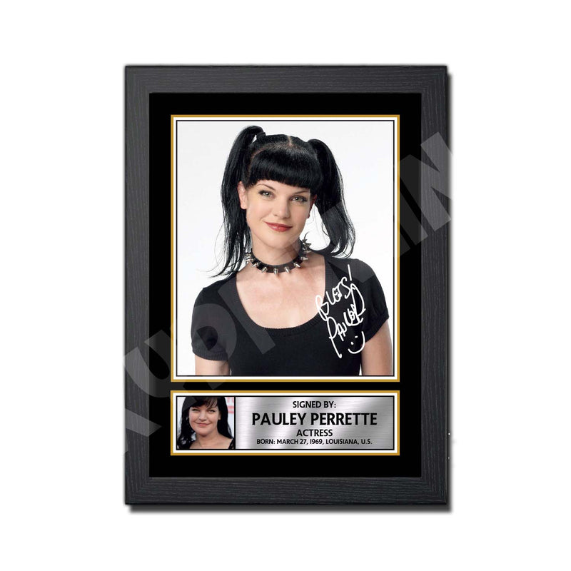 PAULEY PERRETTE (1) Limited Edition Walking Dead Signed Print