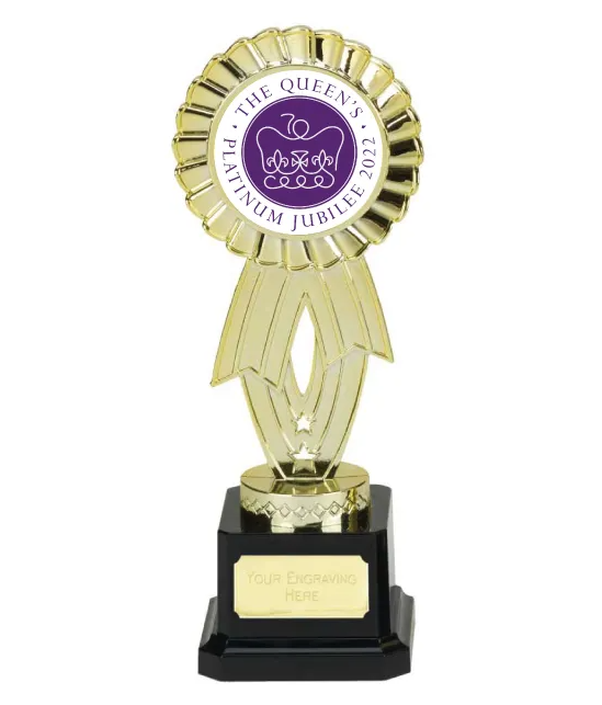 QUEEN'S PLATINUM JUBILEE GOLD ROSETTE AWARD ON A BLACK BASE 19.5CM (7 3/4")