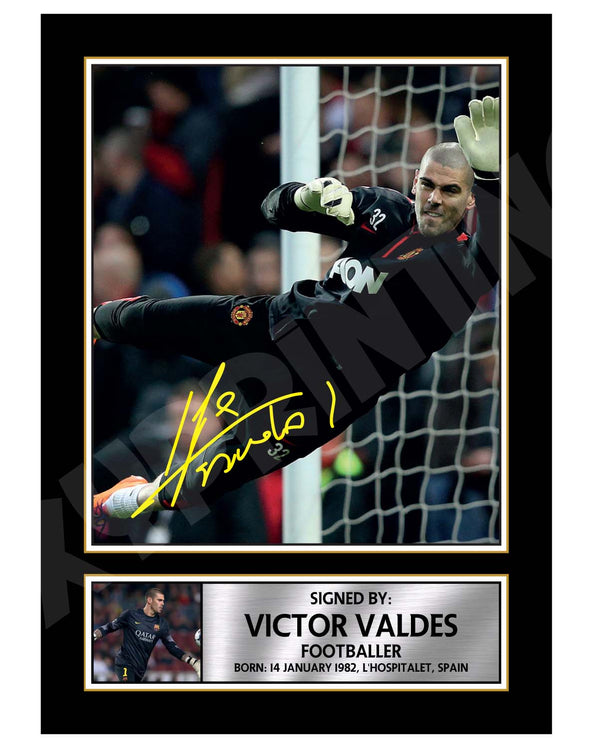VICTOR VALDES 2 Football Player Printed Signature Print